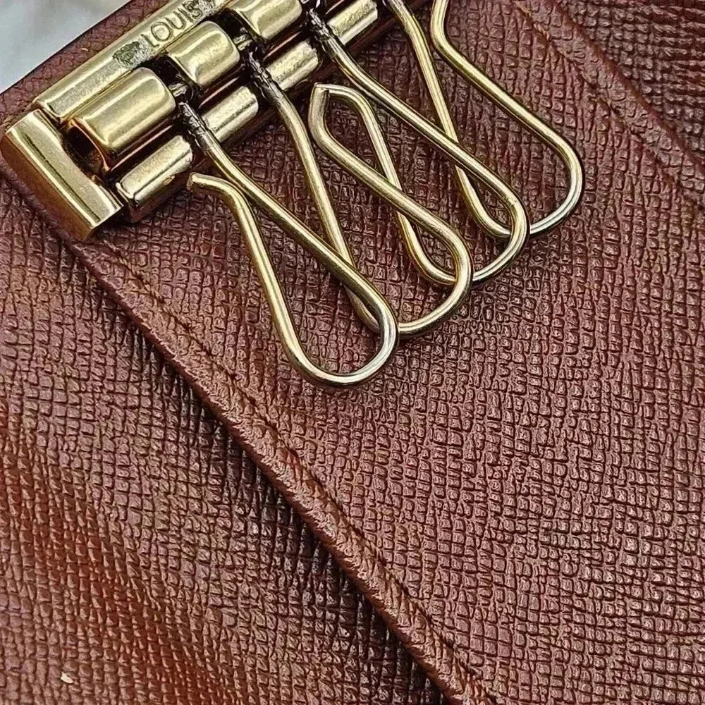 LV Mono Multi-cles Wallet - Picture 11 of 12